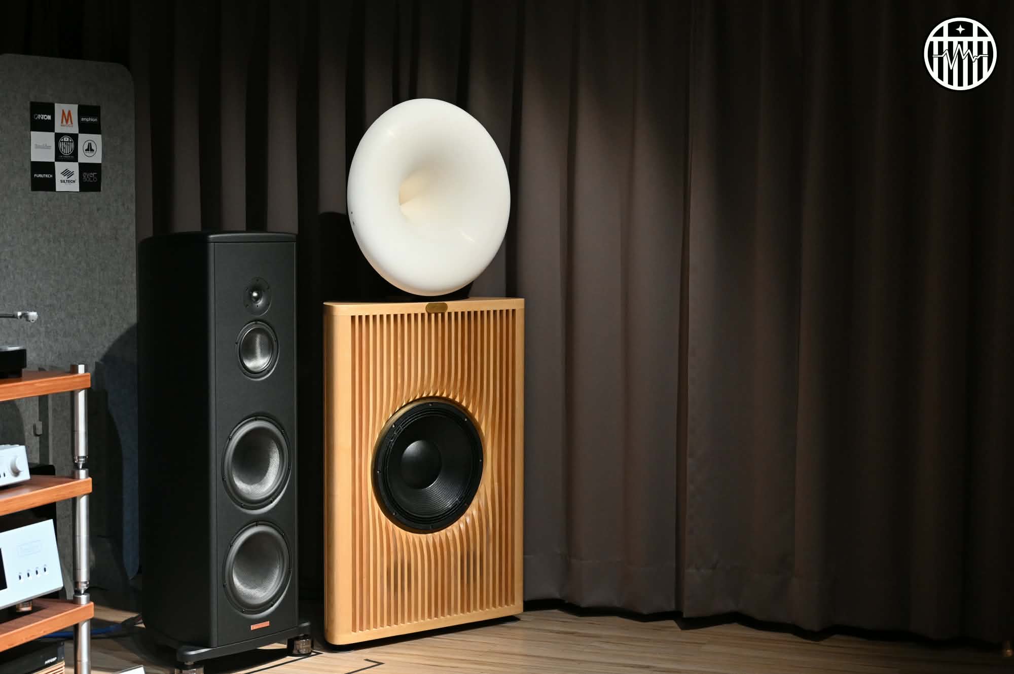 富林音響現場的 Supernova Speaker